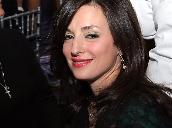 Ilona Rich Schachter